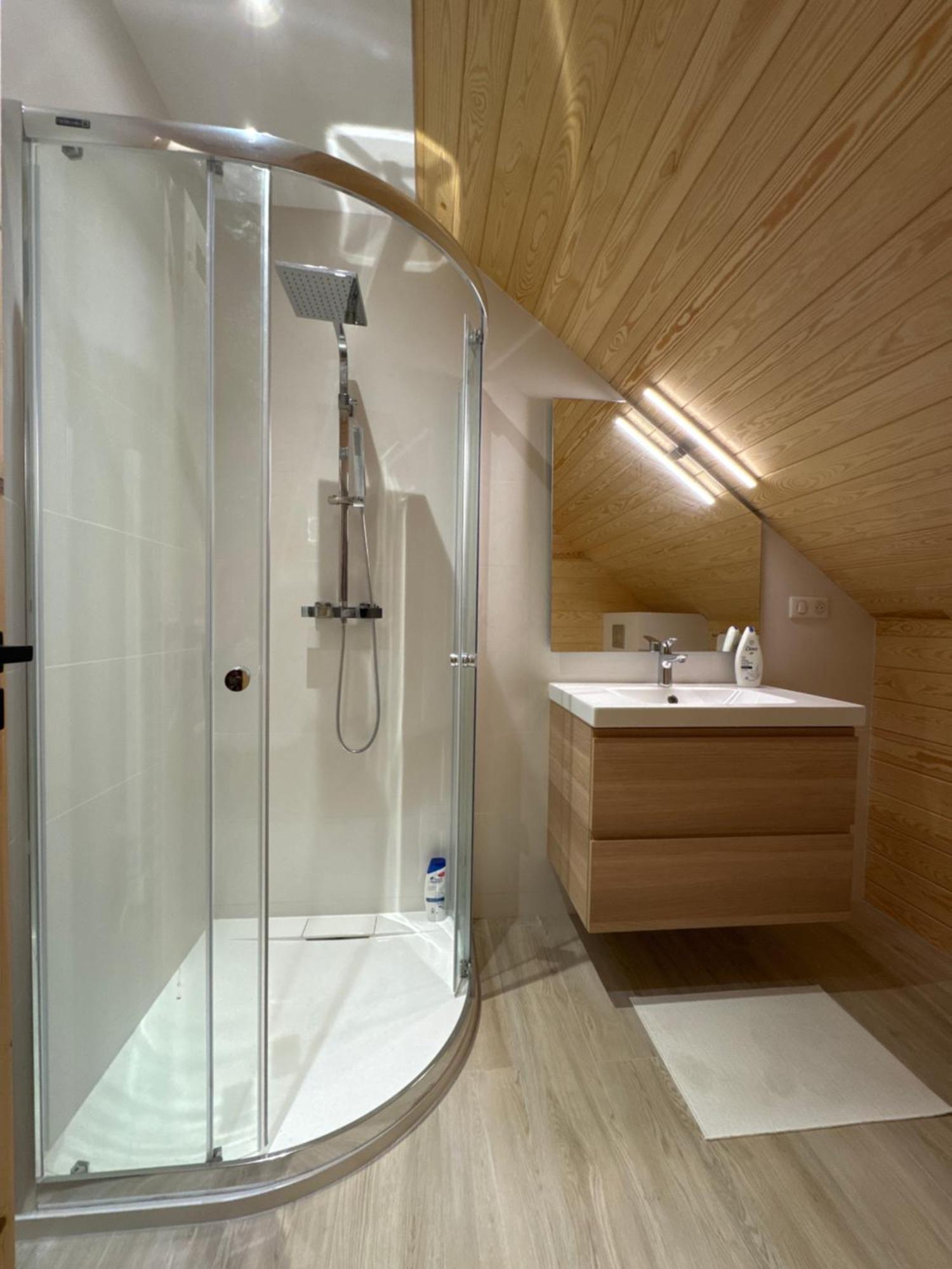 Hotel Dolina Sanu Krzeszow  Zewnętrze zdjęcie